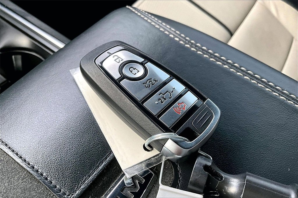 Certified 2022 Ford F150 Lightning Platinum image 11