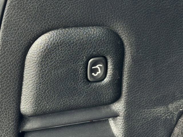 Used 2019 Jeep Grand Cherokee SRT image 39