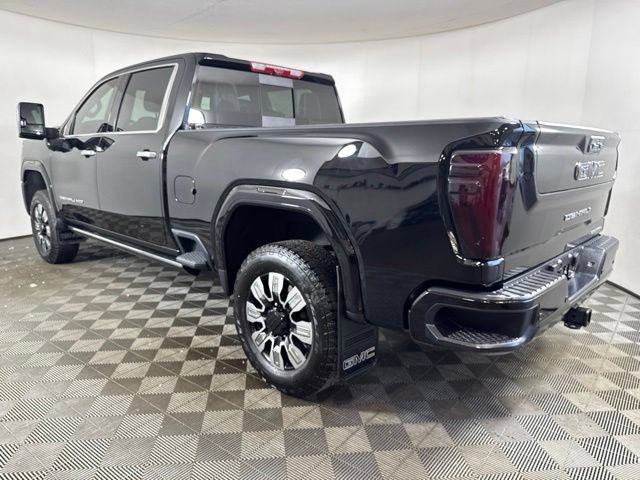 Used 2025 GMC Sierra 3500 Denali Ultimate AWD/4WD image 6
