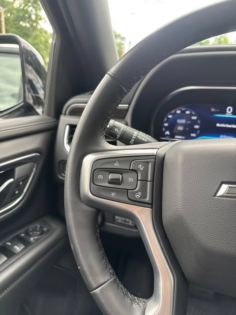 Used 2023 Chevrolet Tahoe Z71 w/ Luxury Package AWD/4WD image 24