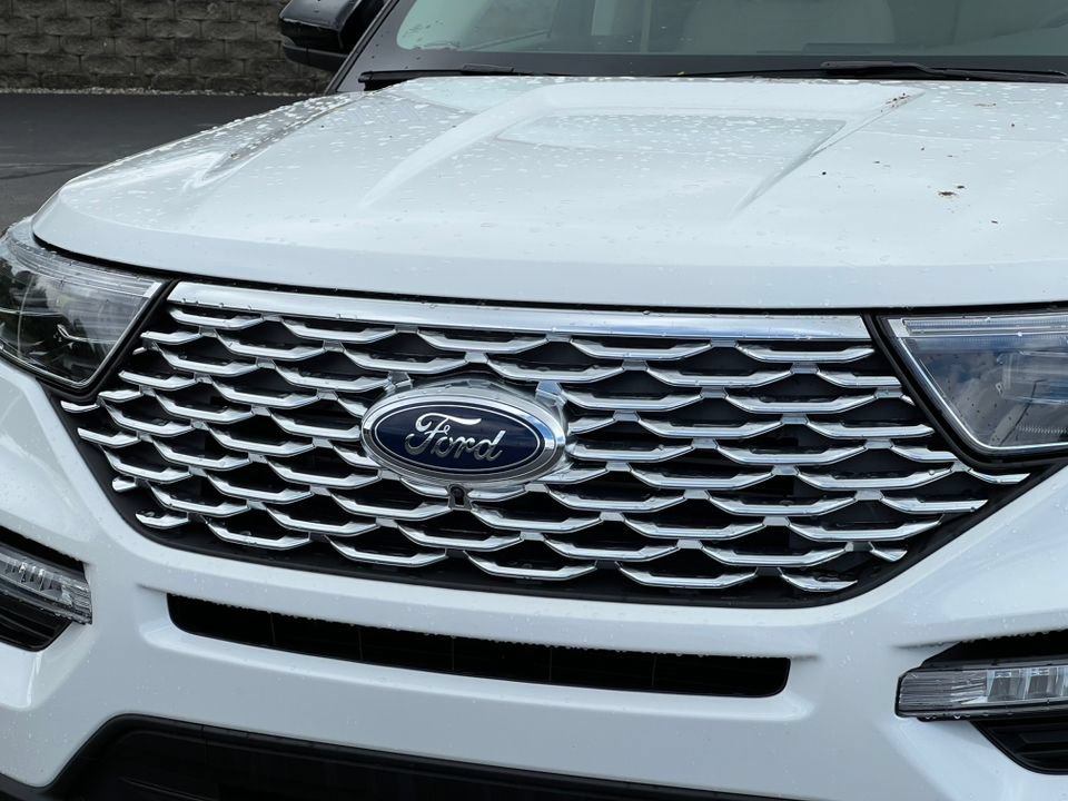 Certified 2023 Ford Explorer Platinum w/ Equipment Group 601A AWD/4WD image 42