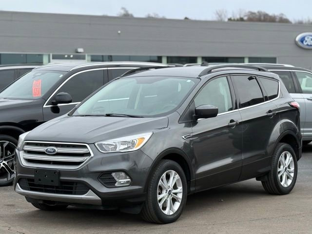 Certified 2018 Ford Escape SE w/ SE SYNC Package image 35