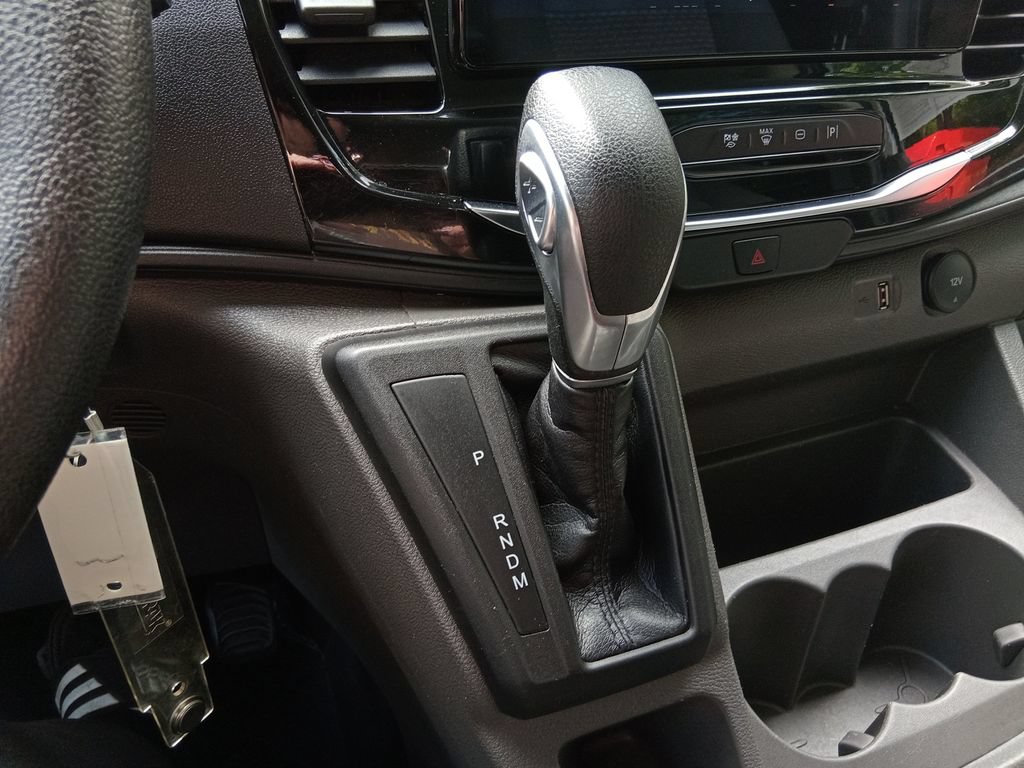 Certified 2024 Ford Transit 350 XLT RWD image 18
