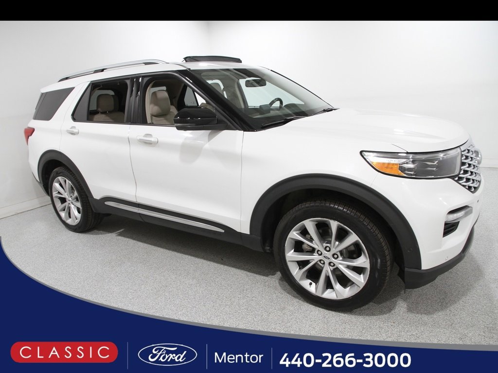 Certified 2021 Ford Explorer Platinum w/ Equipment Group 601A image 3