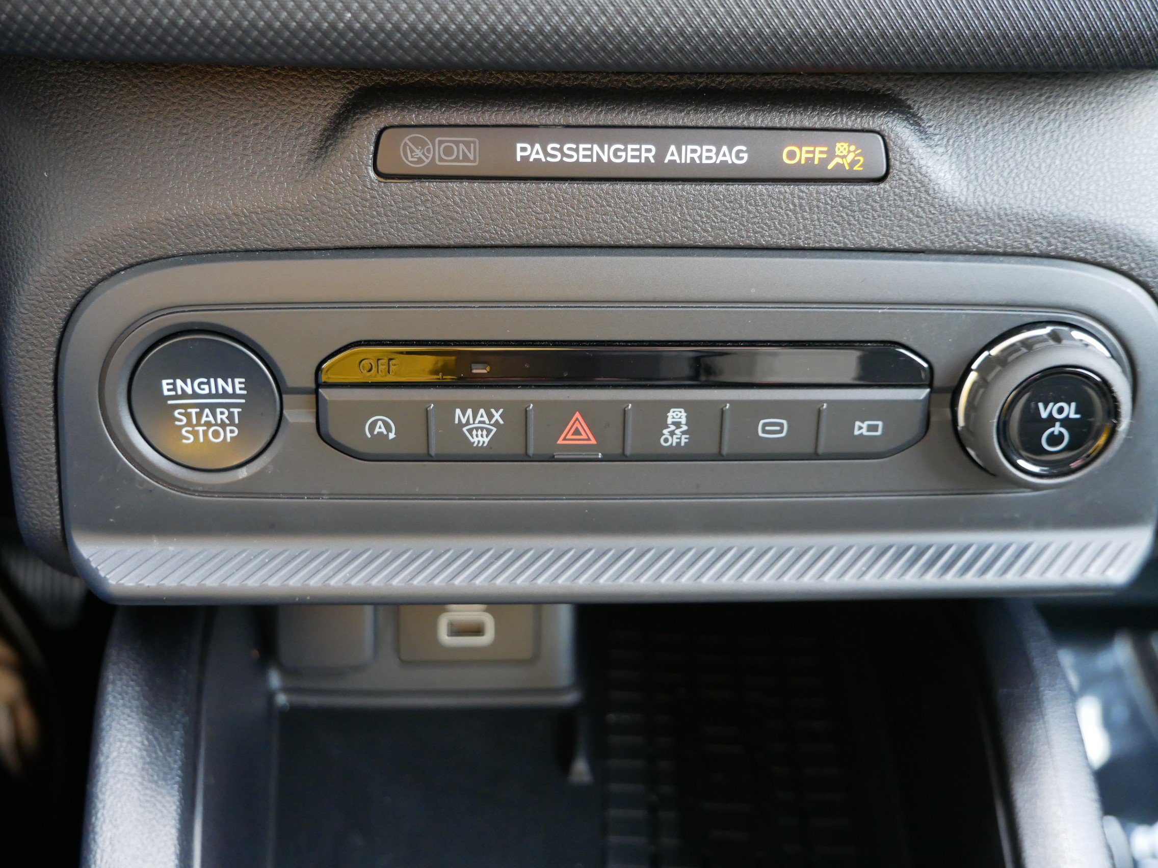 Certified 2025 Ford Bronco Sport Big Bend AWD/4WD image 14