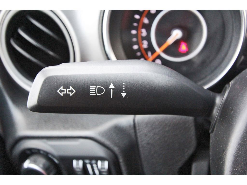 Used 2022 Jeep Wrangler Willys image 14