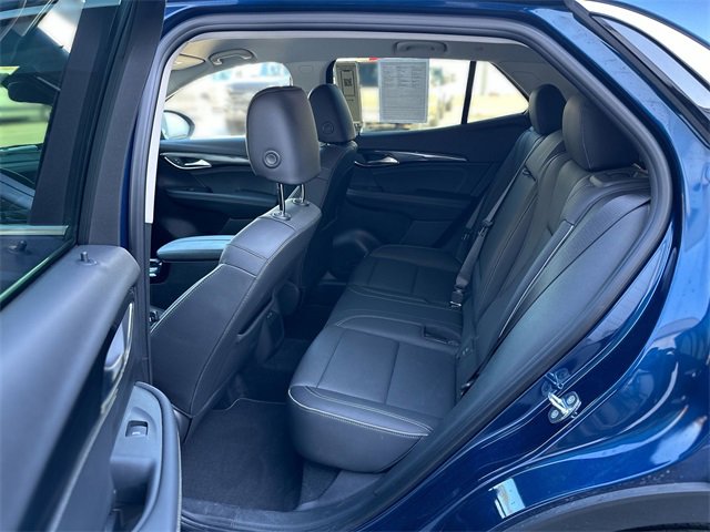 Used 2023 Buick Envision Essence image 22