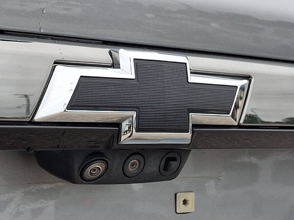 Used 2023 Chevrolet Traverse Premier w/ Redline Edition FWD image 29