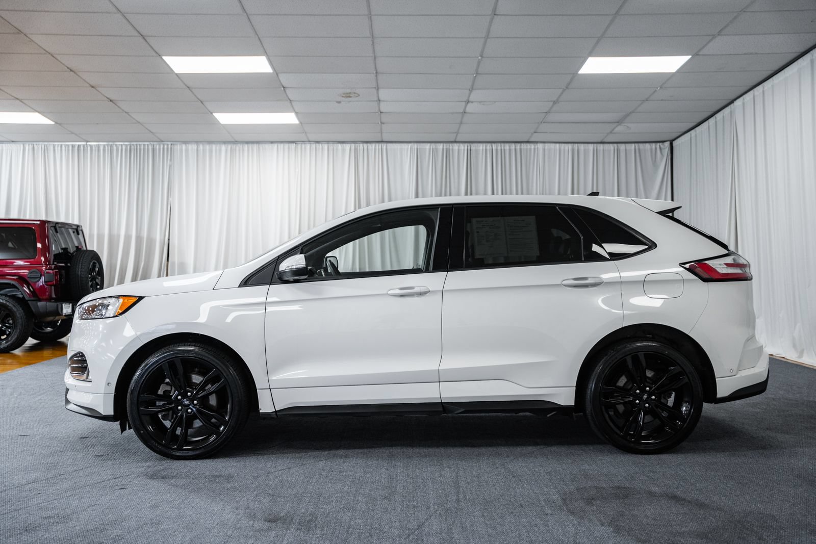Certified 2024 Ford Edge ST w/ Equipment Group 401A AWD/4WD image 5