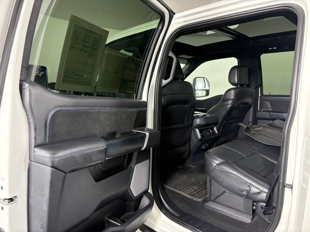 Certified 2026 Ford F450 Platinum w/ FX4 Off-Road Package AWD/4WD image 29