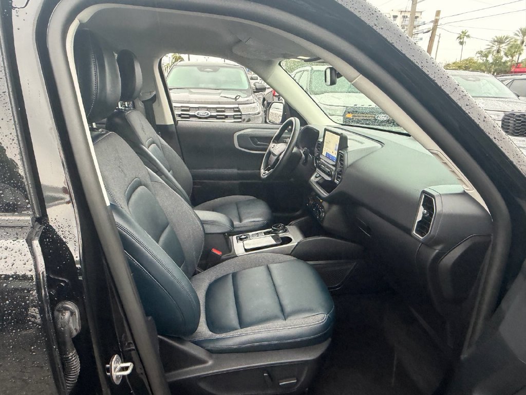 Certified 2024 Ford Bronco Sport Outer Banks AWD/4WD image 17