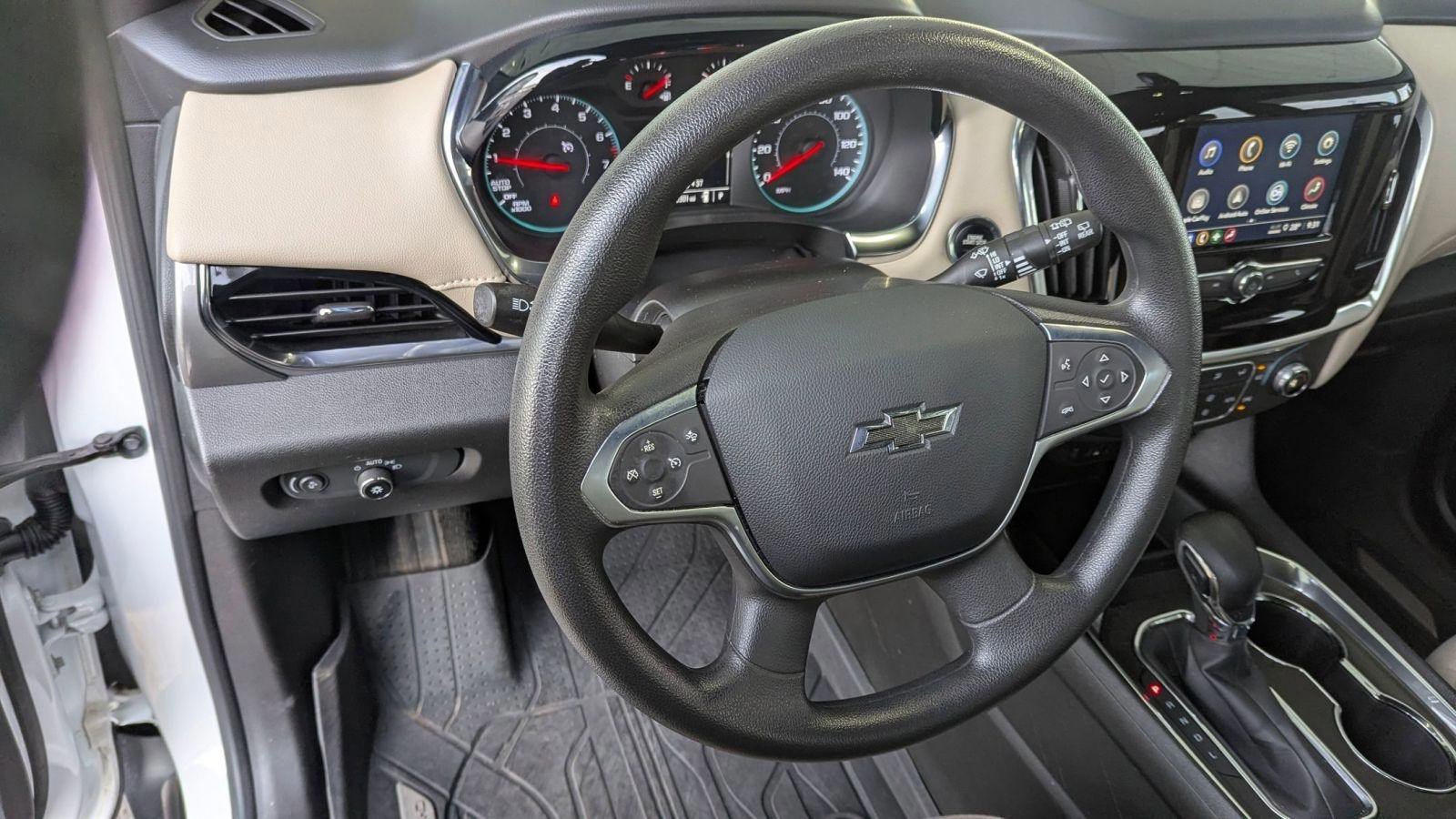 Used 2023 Chevrolet Traverse LS w/ Midnight/Sport Edition image 9