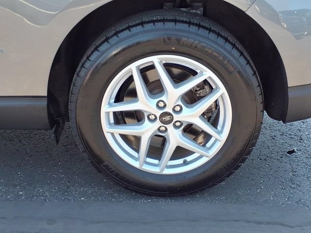 Certified 2023 Ford Edge SEL w/ Convenience Package AWD/4WD image 8