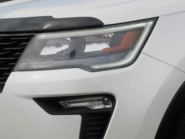 Certified 2019 Ford Explorer Sport w/ Equipment Group 401A AWD/4WD image 9