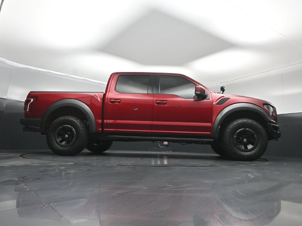 Certified 2017 Ford F150 Raptor w/ Equipment Group 802A Luxury AWD/4WD image 44