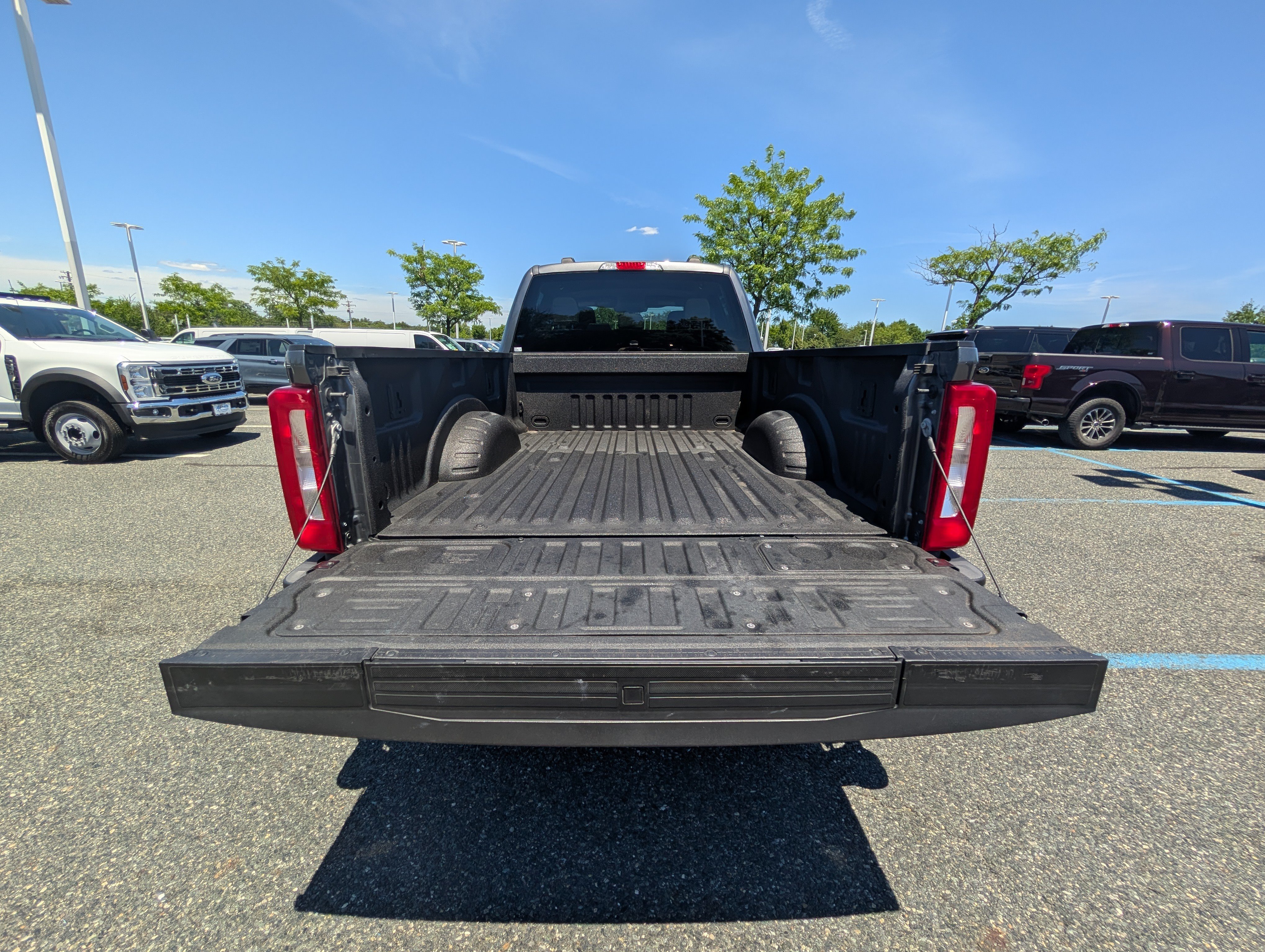 Certified 2023 Ford F250 XLT w/ FX4 Off-Road Package AWD/4WD image 12