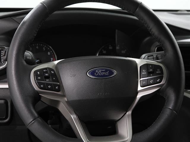 Certified 2023 Ford Explorer XLT w/ Equipment Group 202A image 9