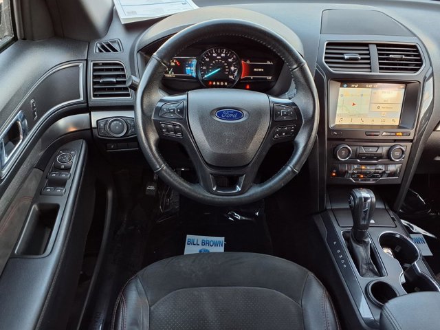Certified 2018 Ford Explorer XLT w/ Equipment Group 202A image 8