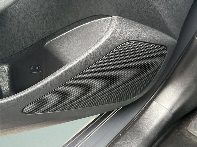 Used 2024 Toyota Corolla LE image 30