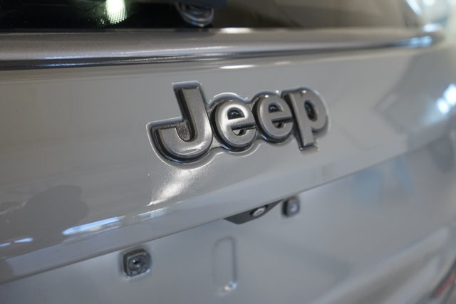 Used 2022 Jeep Compass Trailhawk w/ Trailhawk Elite Group AWD/4WD image 16