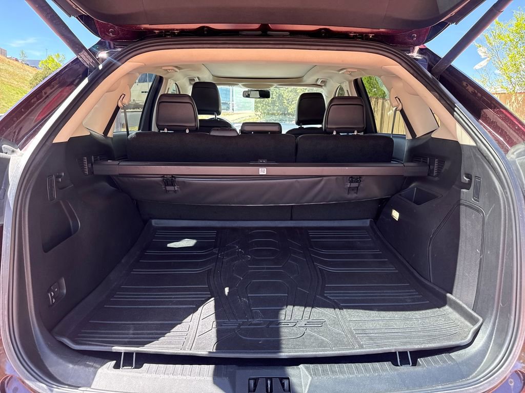 Certified 2022 Ford Edge Titanium w/ Class II Trailer Tow Package AWD/4WD image 7