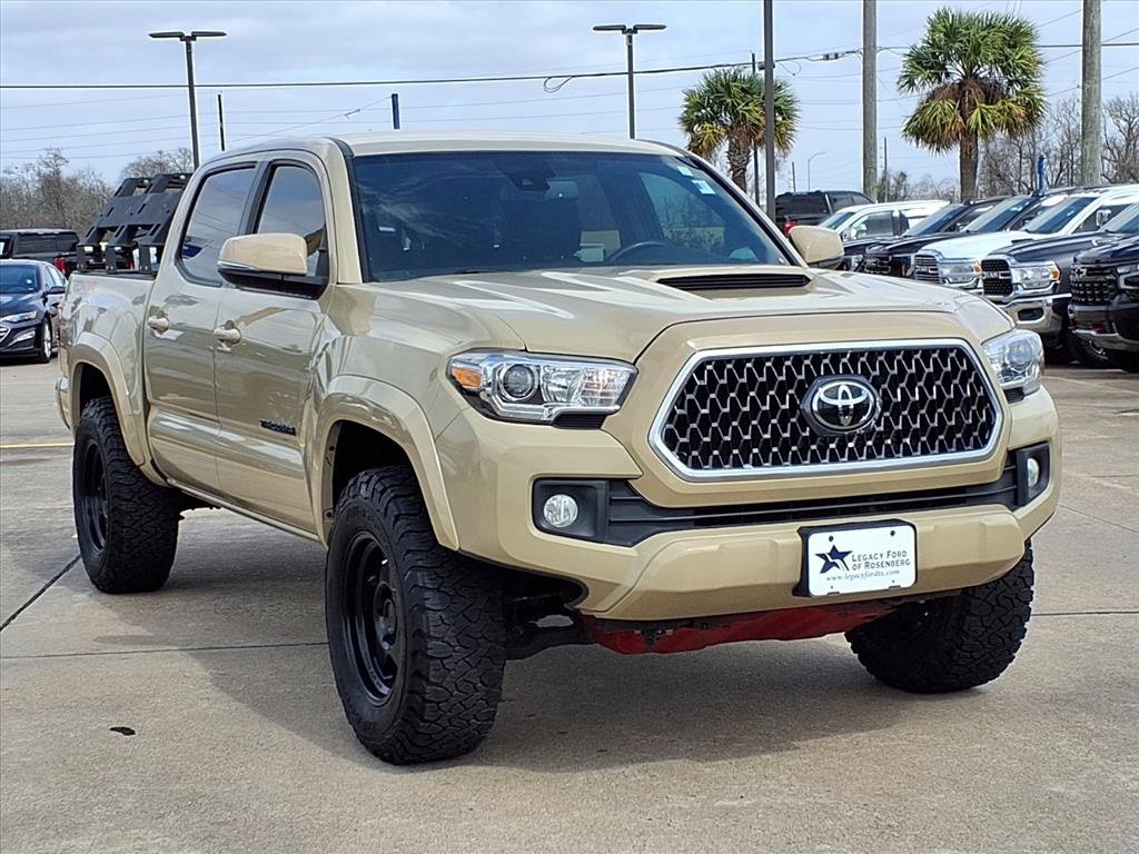Used 2019 Toyota Tacoma TRD Sport w/ Technology Package image 7