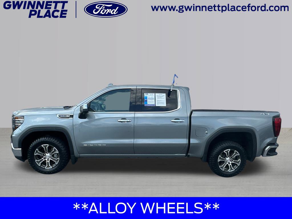 Used 2025 GMC Sierra 1500 SLT AWD/4WD image 9