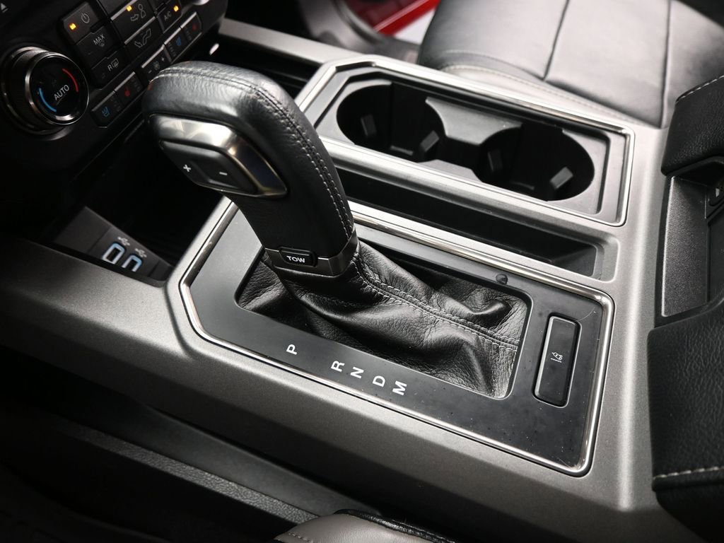 Certified 2017 Ford F150 Raptor w/ Equipment Group 802A Luxury image 45