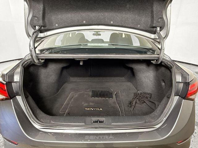 Used 2020 Nissan Sentra SV w/ Trunk Package image 23