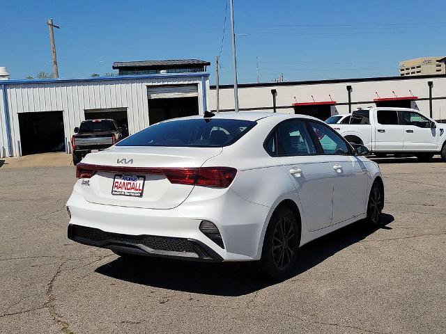 Used 2023 Kia Forte LXS w/ LXS Technology Package FWD image 5
