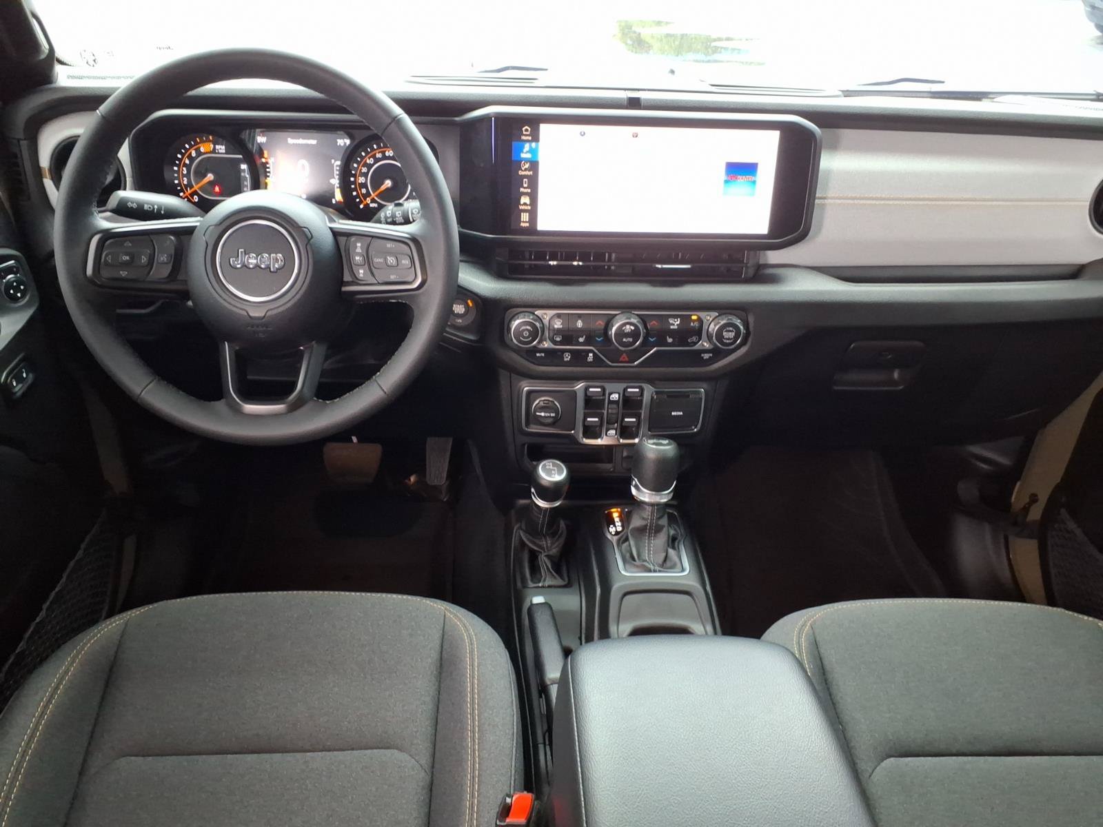 Used 2025 Jeep Wrangler Unlimited Sport AWD/4WD image 5