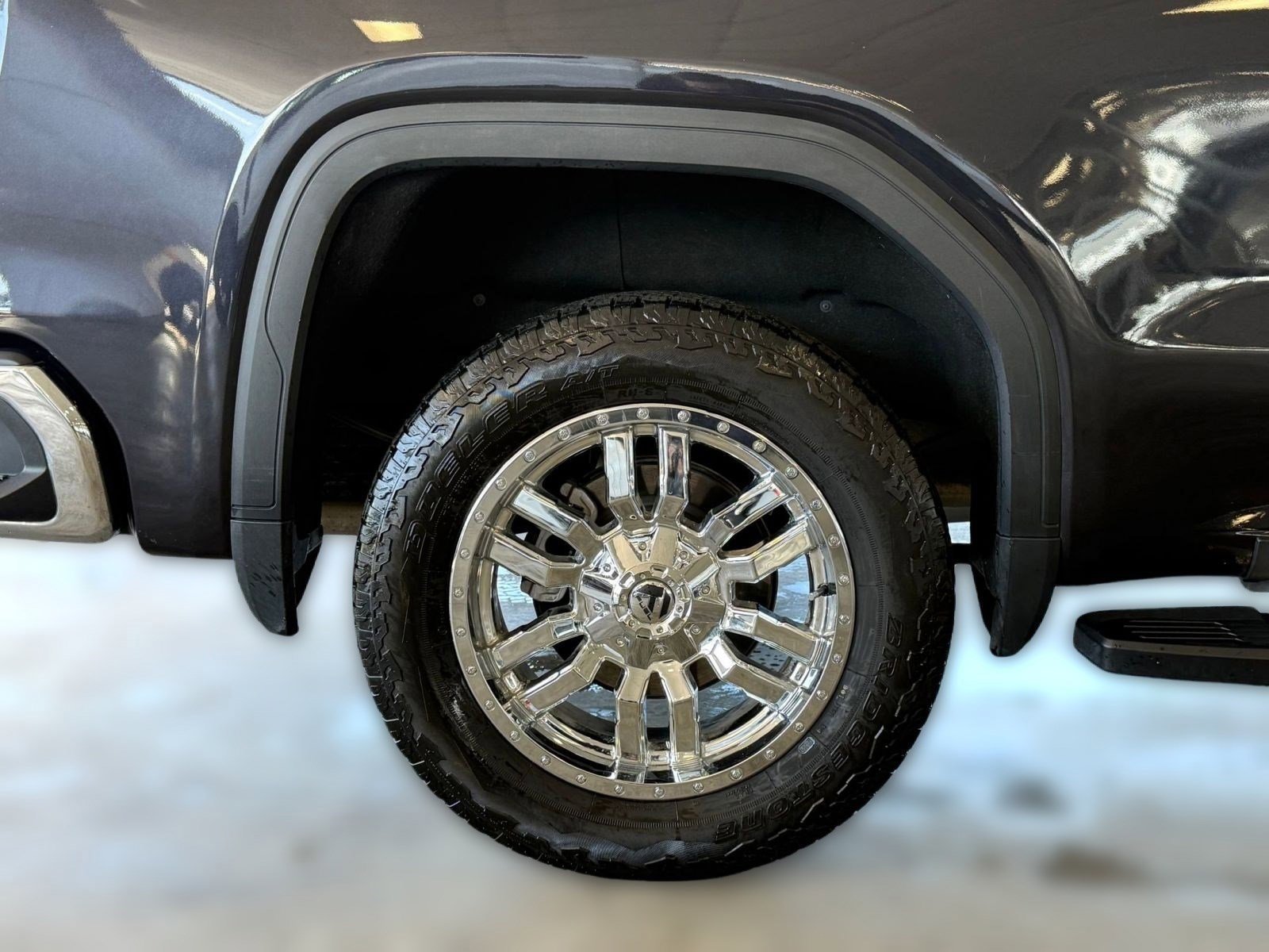 Used 2022 GMC Sierra 1500 SLT w/ SLT Premium Plus Package image 12