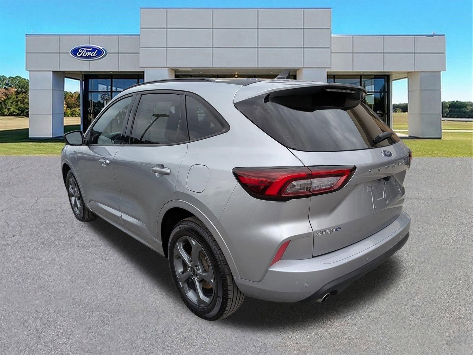 Certified 2023 Ford Escape ST-Line w/ Tech Pack #1 image 4