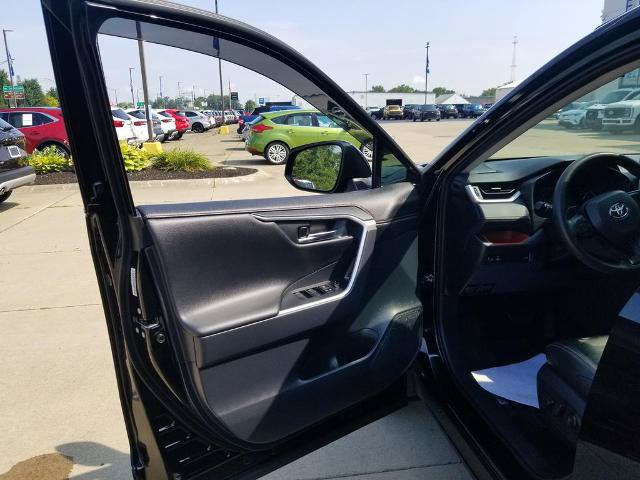 Used 2019 Toyota RAV4 Adventure w/ All Weather Liner Package AWD/4WD image 9