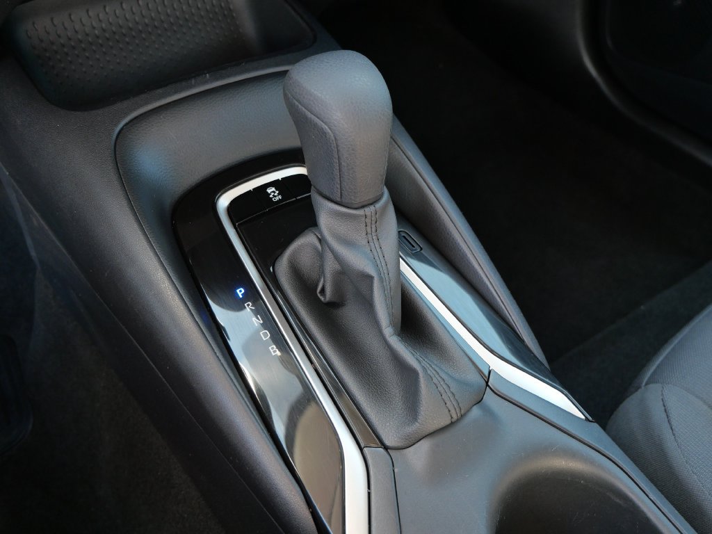 Used 2025 Toyota Corolla LE FWD image 20