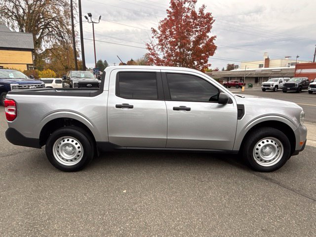 Certified 2022 Ford Maverick XL w/ Equipment Group 100A Standard AWD/4WD image 2
