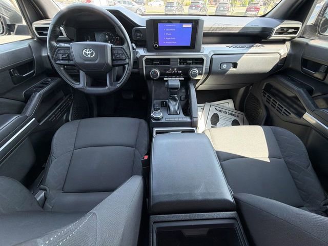 Used 2025 Toyota Tacoma SR5 AWD/4WD image 23