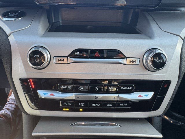 Certified 2023 Ford Explorer XLT w/ Equipment Group 202A image 20