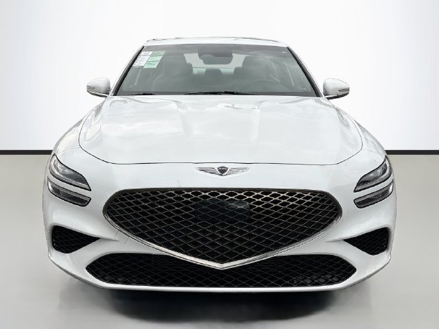 Used 2022 Genesis G70 2.0T RWD image 2