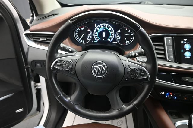 Used 2019 Buick Enclave Avenir w/ Avenir Technology Package AWD/4WD image 15