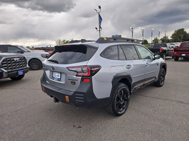 Used 2025 Subaru Outback Wilderness AWD/4WD image 6