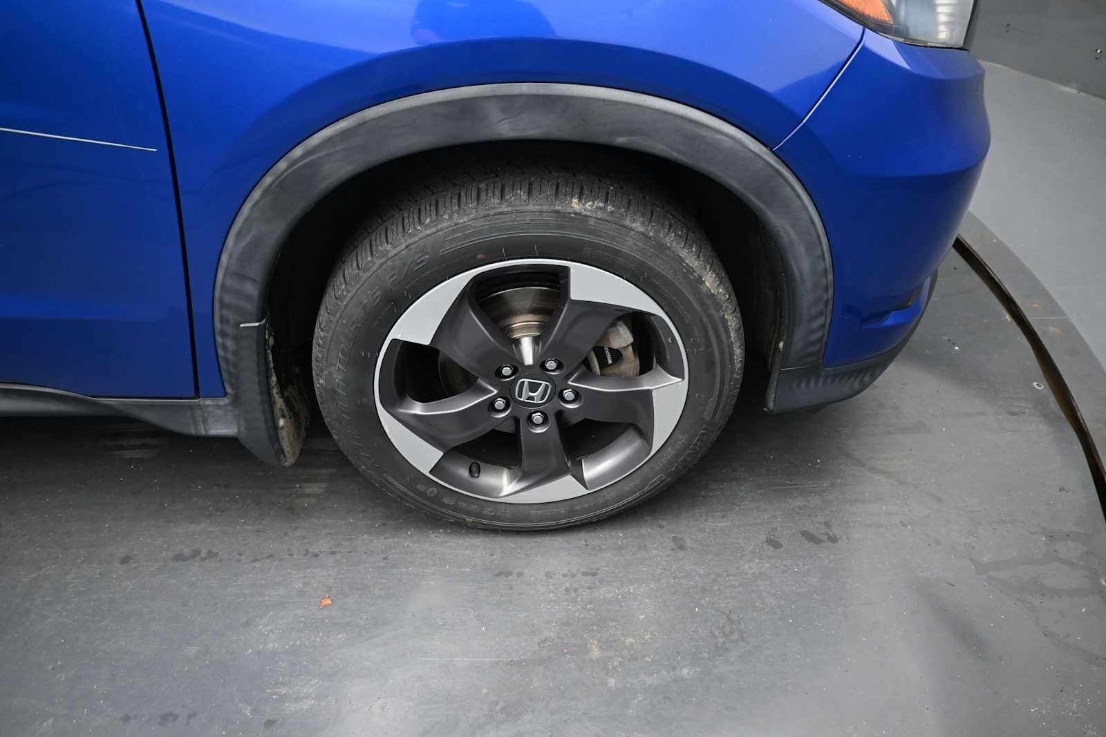 Used 2018 Honda HR-V EX-L image 7
