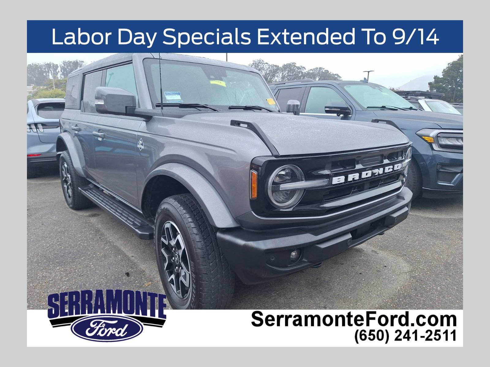 Certified 2024 Ford Bronco Outer Banks AWD/4WD image 1
