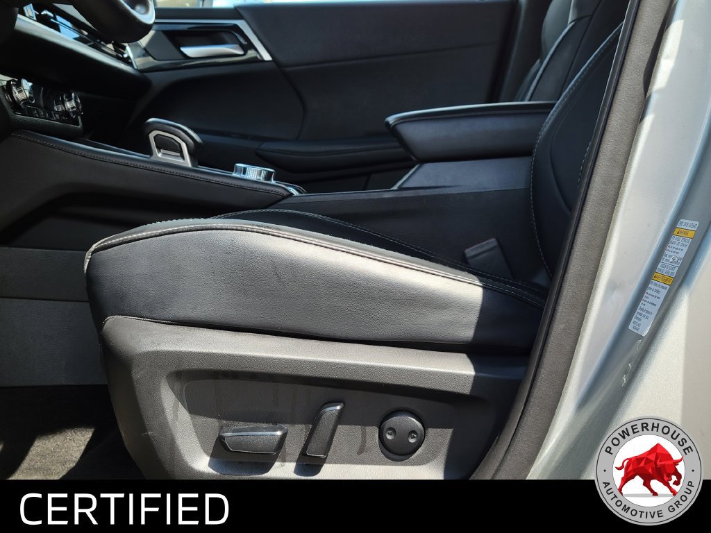 Used 2024 Mitsubishi Outlander SE FWD image 25