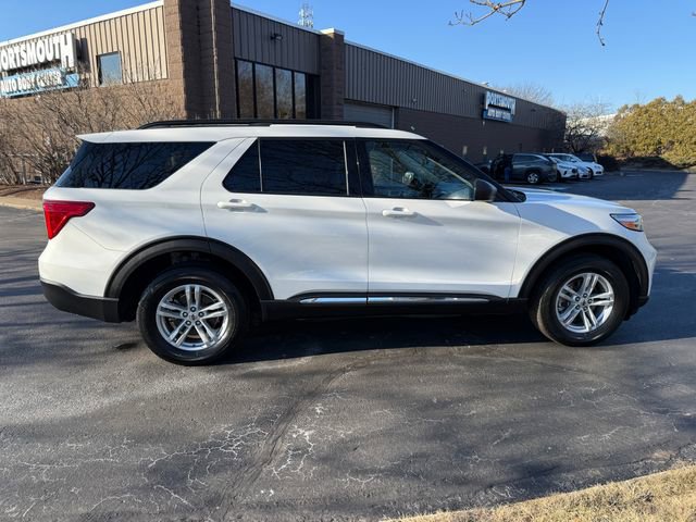 Certified 2022 Ford Explorer XLT w/ Equipment Group 202A image 5