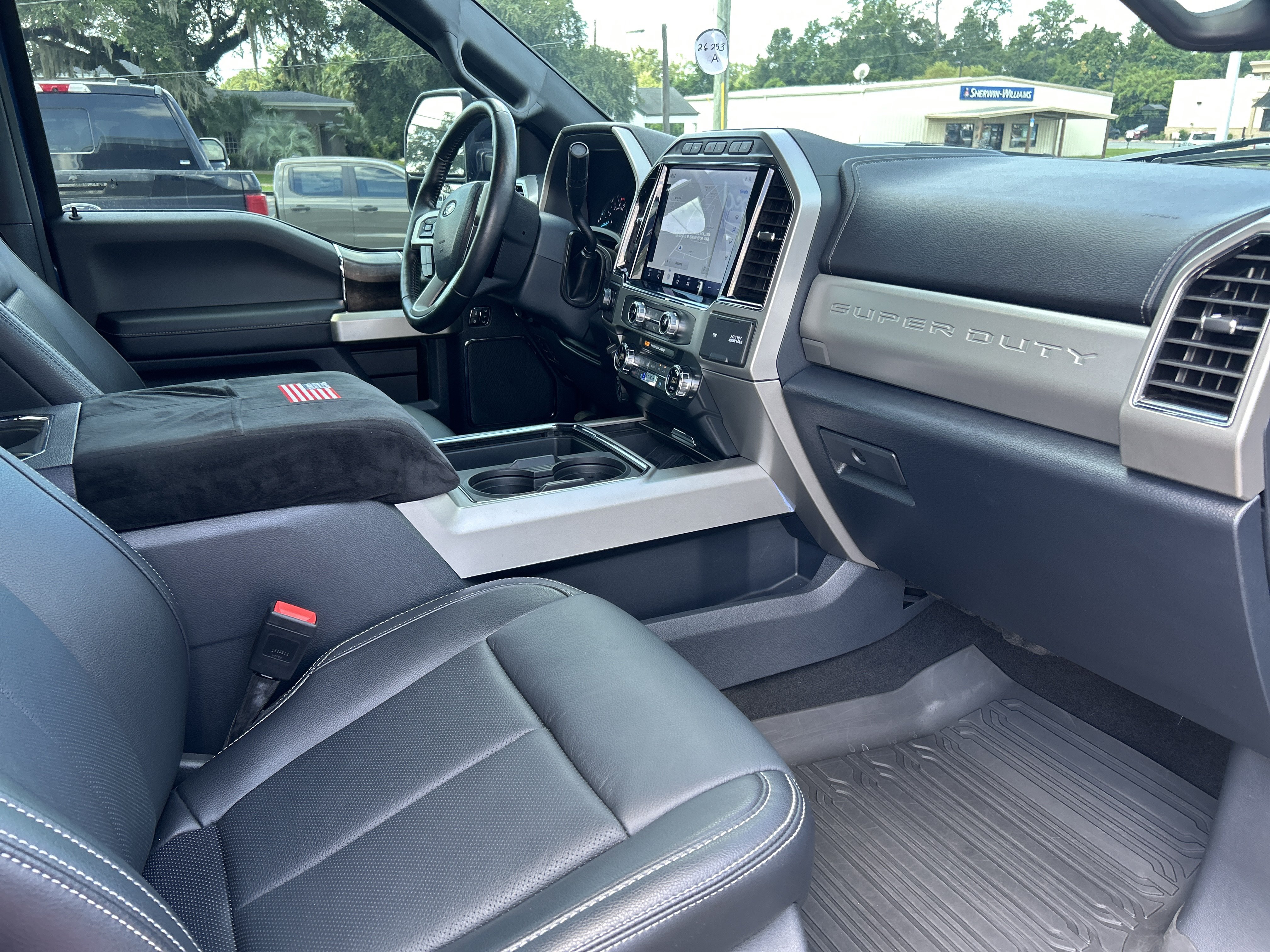 Certified 2022 Ford F250 Lariat w/ Tremor Off-Road Package AWD/4WD image 22