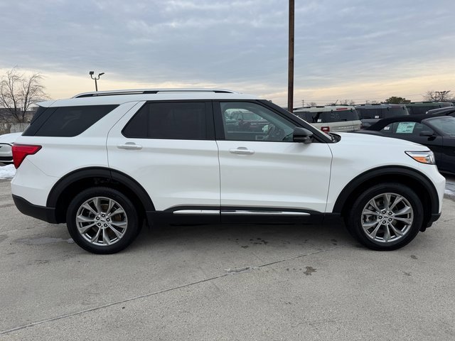 Certified 2023 Ford Explorer Limited w/ Limited Technology Package image 7