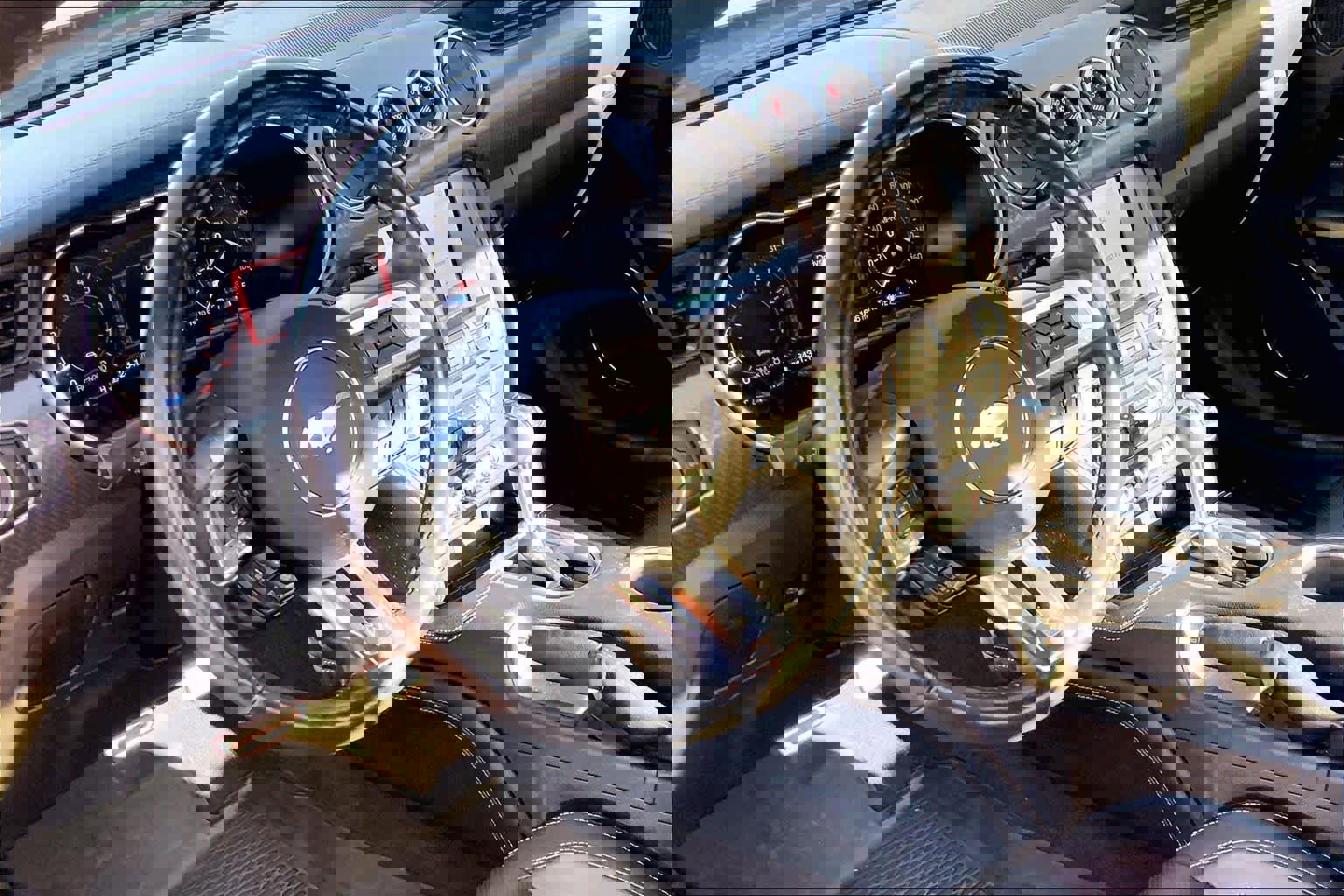 Certified 2022 Ford Mustang Premium w/ 2.3L High Performance Package image 17