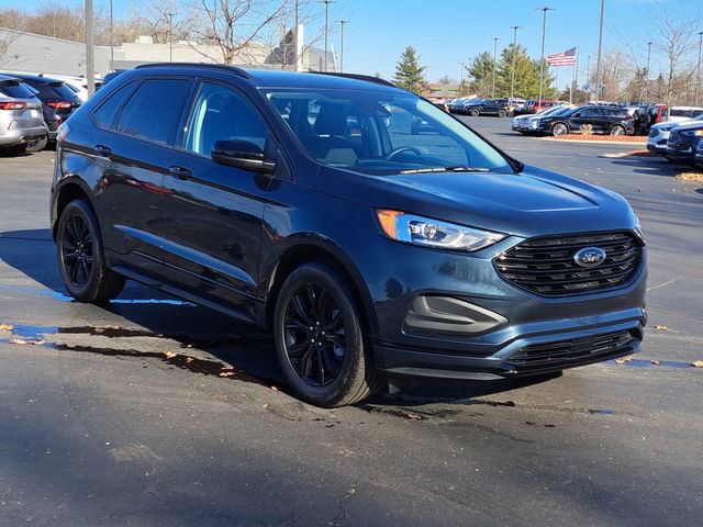 Certified 2024 Ford Edge SE w/ Black Appearance Package AWD/4WD image 2