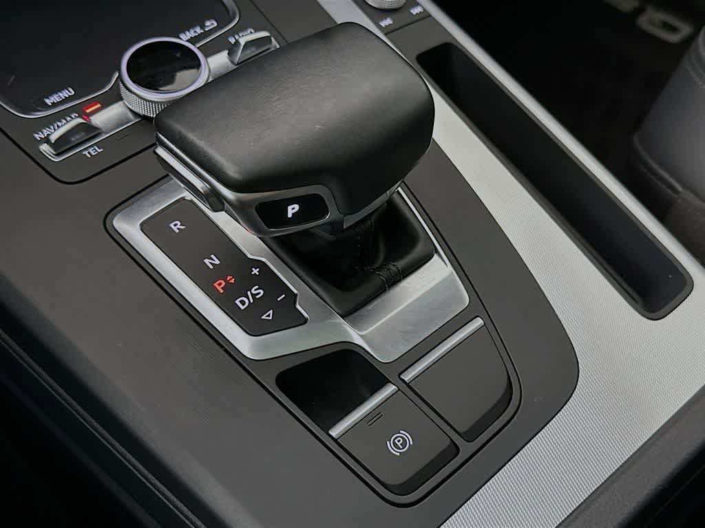 Used 2018 Audi Q5 2.0T Premium Plus AWD/4WD image 19